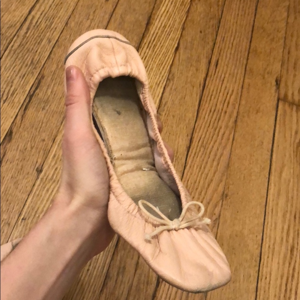 Light pink Gap foldup Ballet flats!